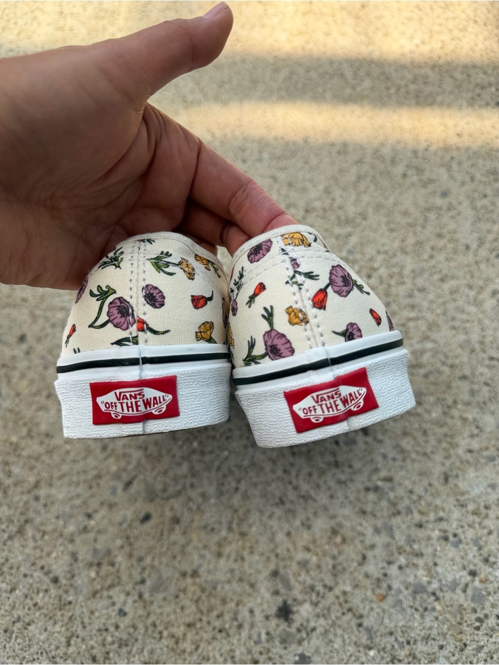 Vans Authentic Floral Shoes Womens Size 7 Cream Canvas Low Top Sneakers - Picture 7 of 10